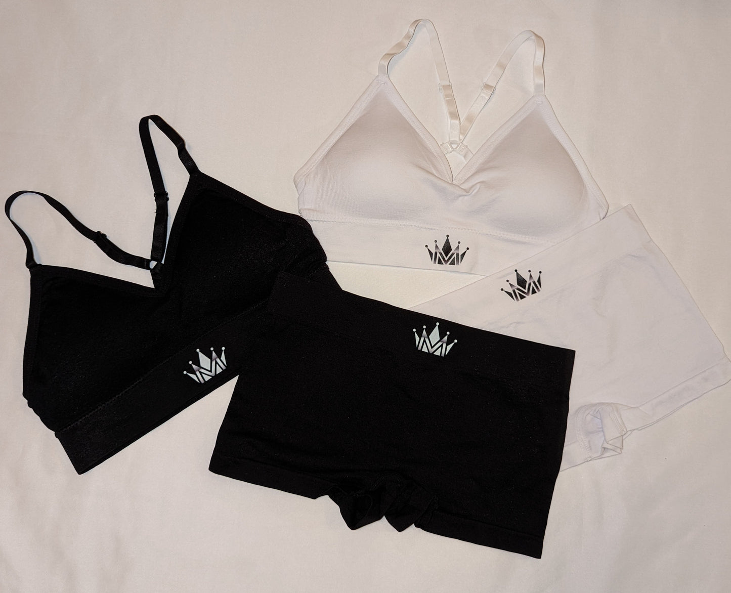 BRA AND BOYSHORT SET UN4000511